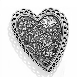 NWT Brighton Garden Heart Tray